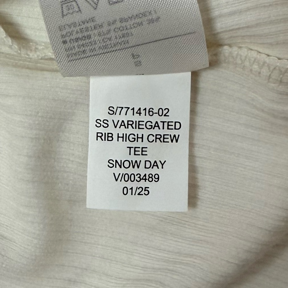 NWT Banana Republic Variegated Ribbed T-Shirt Snow Day White Size S - Picture 9 of 10